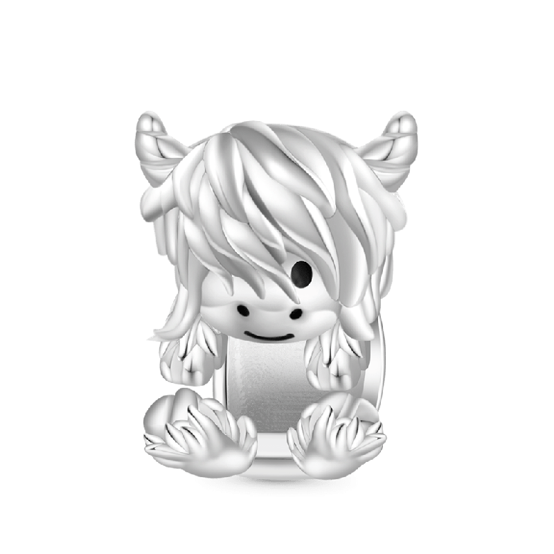 Cute Highland Cow Charm