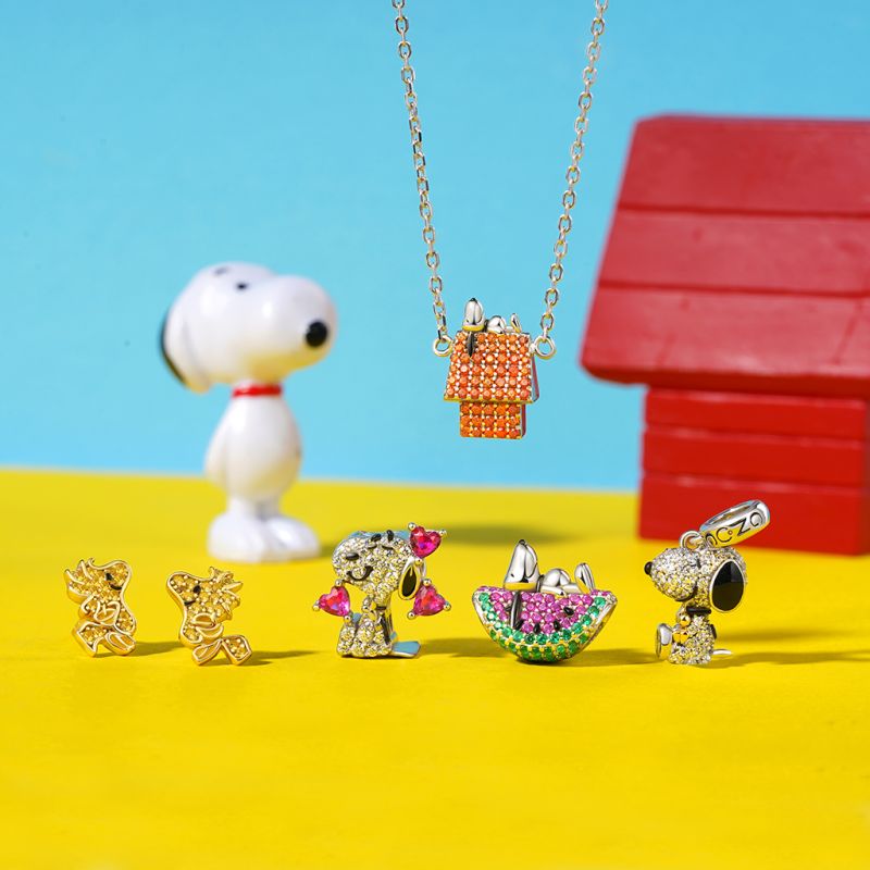 Peanuts Lying Snoopy & Watermelon Sparkling Charm