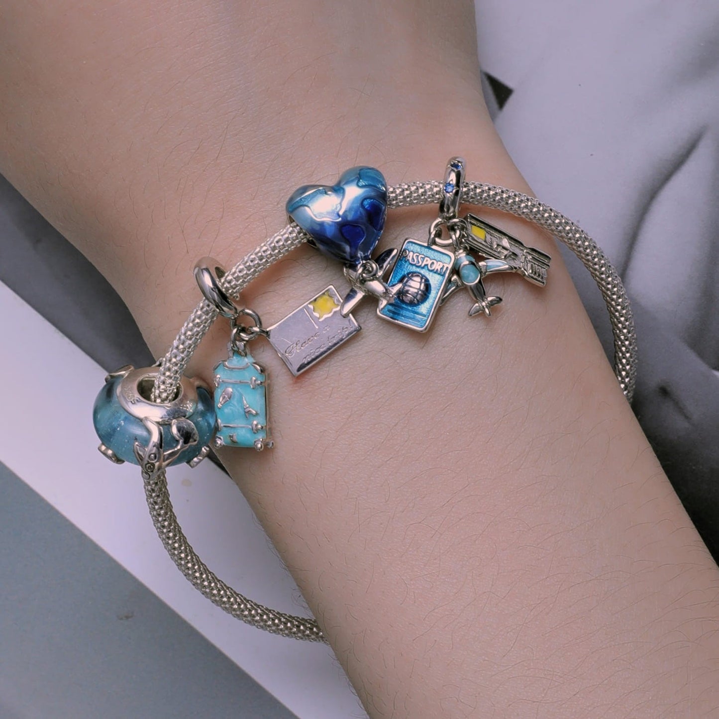 World Balloon & Plane Dangle Charm