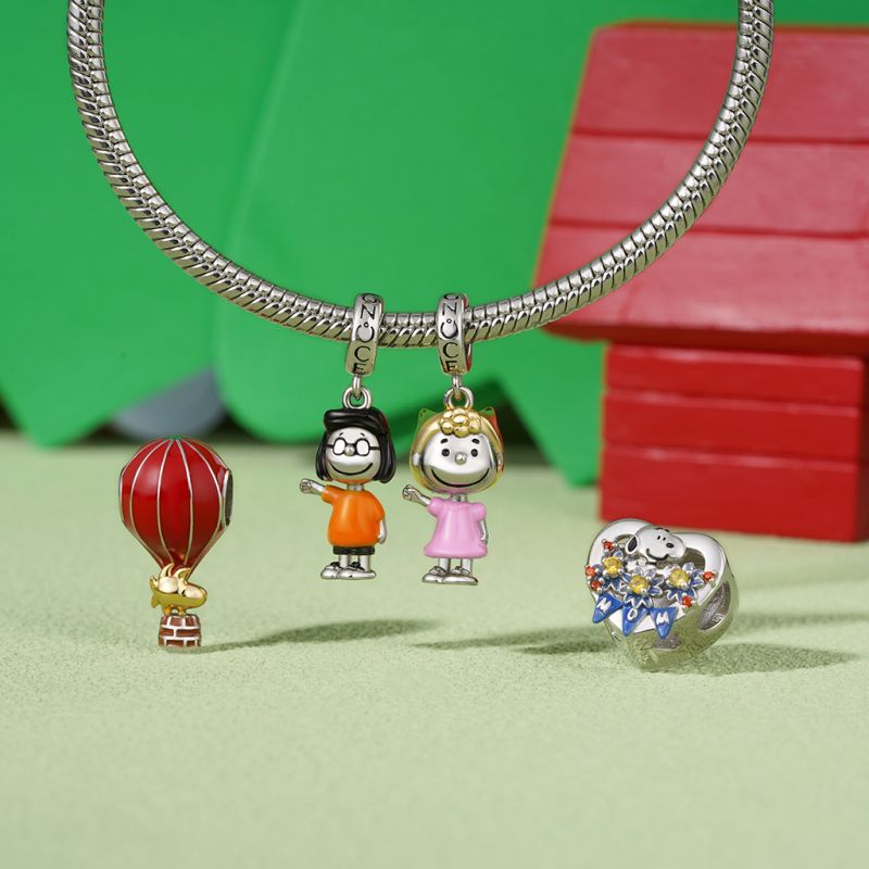 Peanuts Woodstock Hot Air Balloon Ride Charm