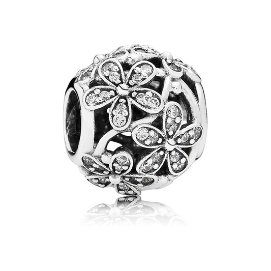 Dazzling Daisy Meadow Charm