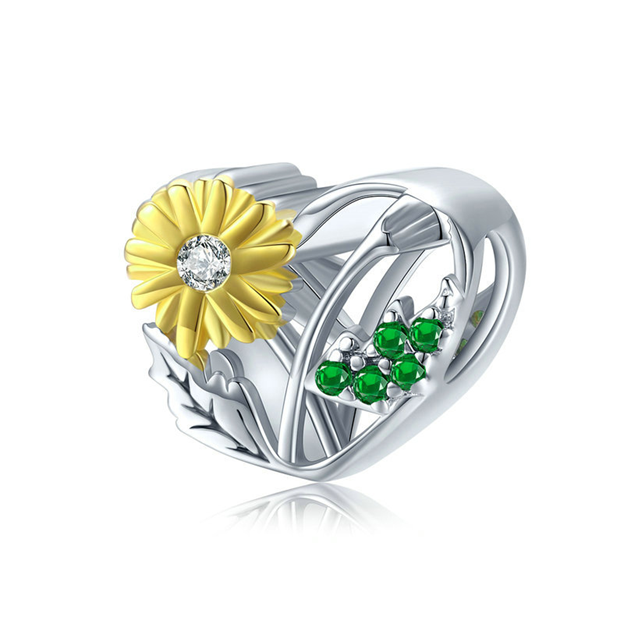 Daisy Story Heart Charm