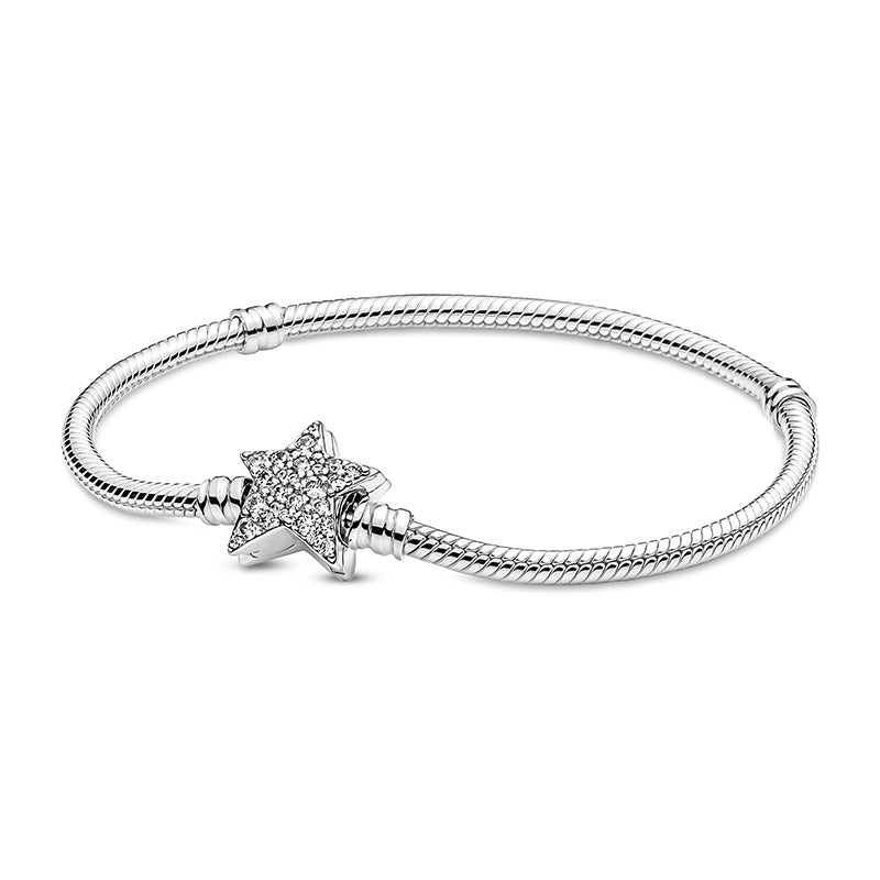Sparkling Star Clasp Snake Chain Bracelet
