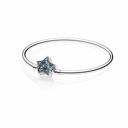 Blue Star Clasp Bangle Bracelet